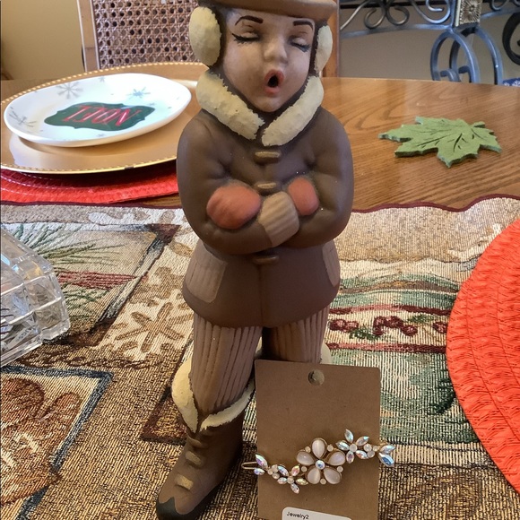 Vintage hair clip with pink stones floral pattern gold clip very pretty. - Picture 4 of 8